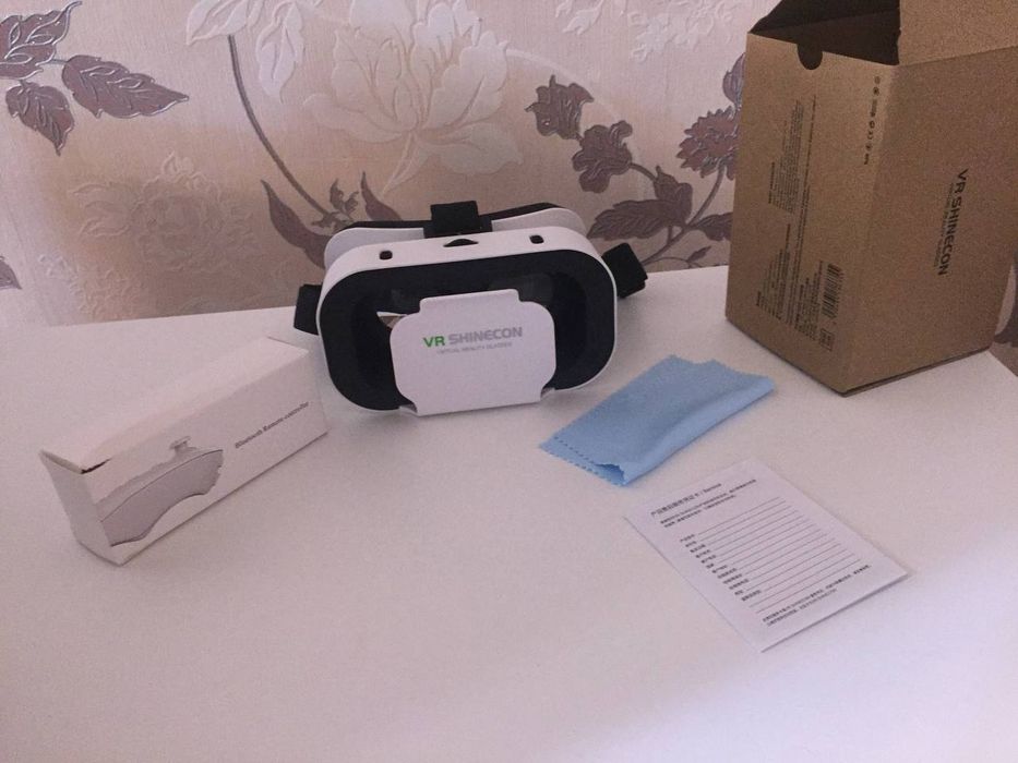 VR-очки для телефона+контроллер
