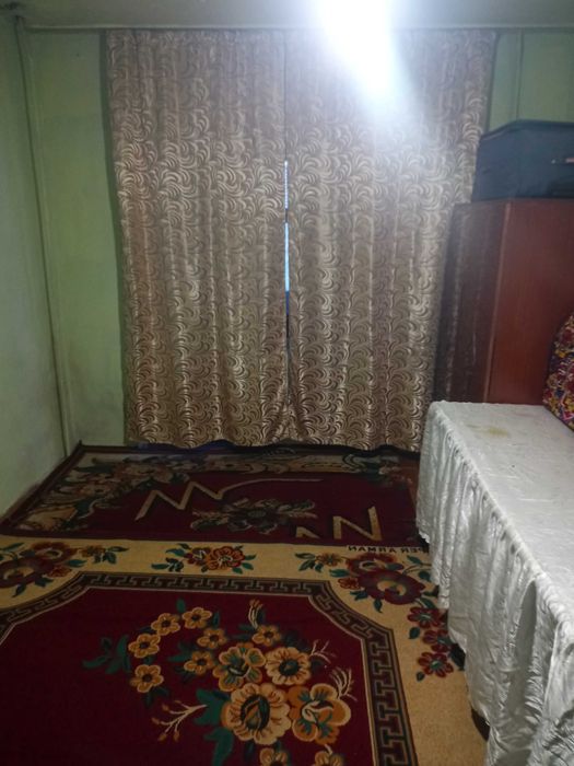 2 хонали квартира сотилади Бешарик фаезиобод 142дом