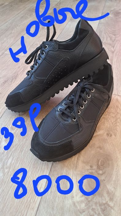 Продам женскую обувь