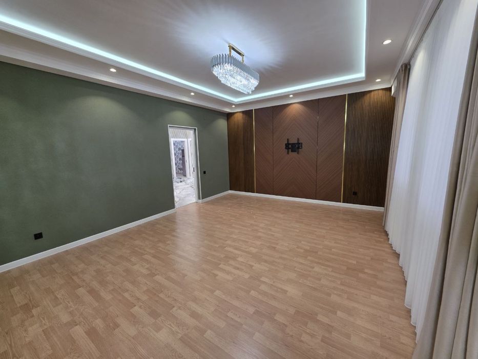 Продаётся Новостройка 40-лет новый ремонт  5-комнат