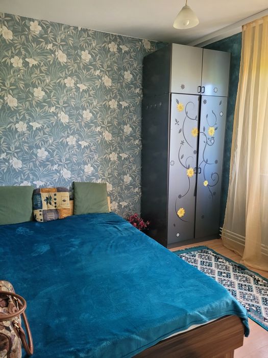 De inchiriat ap. 2 camere in cartierul Florilor