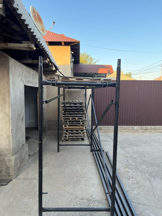 Продаёться  строительный леса новый