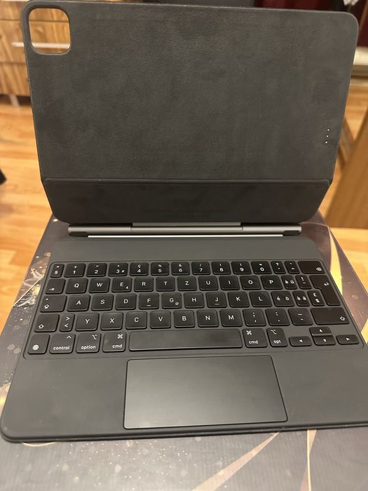 Tastatura Apple Magic  Keyboard  Ipad 11 Gen 4