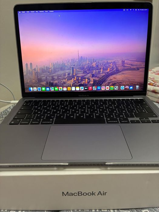Продам MacBook Air M1