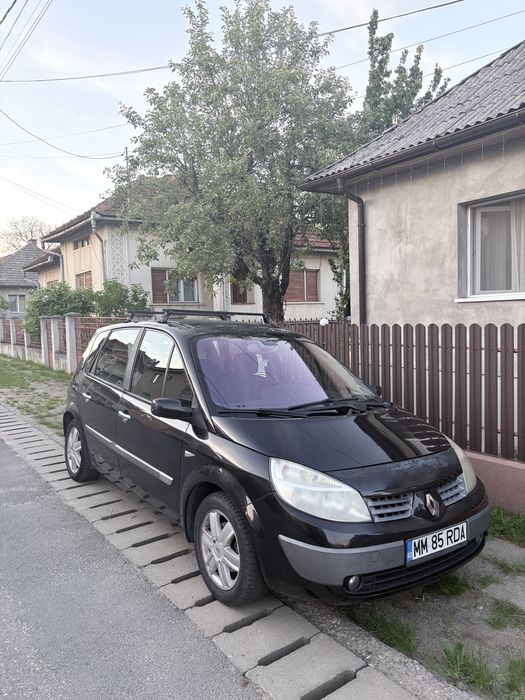 Renault scenic..