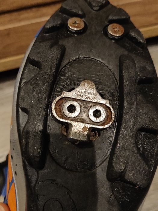 Pantofi ciclism MTB SIDI cu cleats SPD Shimano – marimea 43