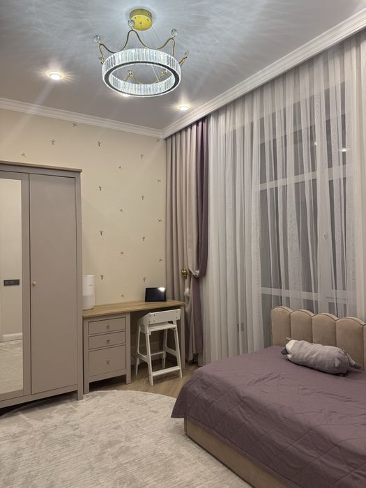 Продам детскую кровать с матрасом