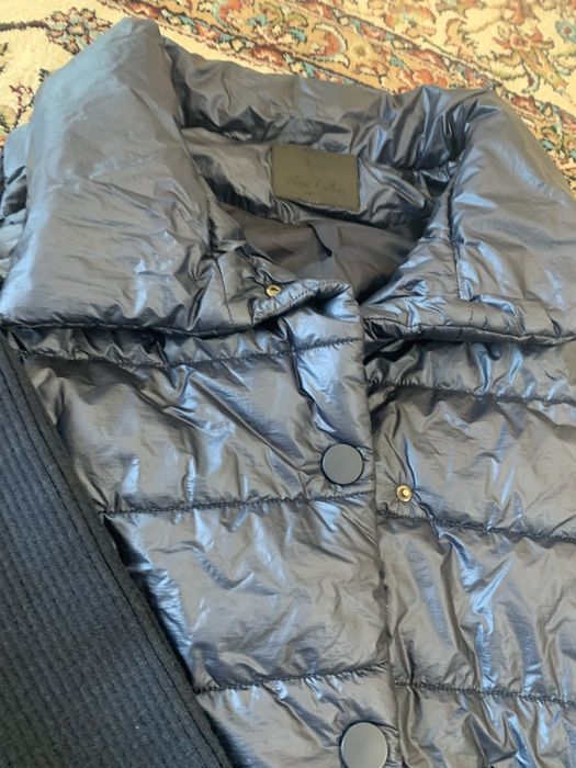 Куртка синего цвета