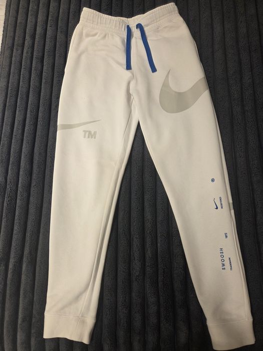 Nike оригинално детско долнище