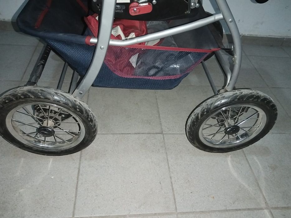 Детская теплая коляска