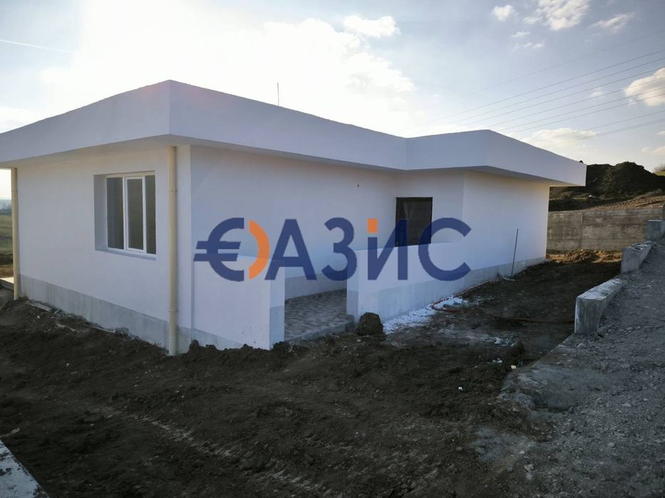 Нова къща във вилно селище близо до Бургас, с. Черни Връх, 130 кв м и