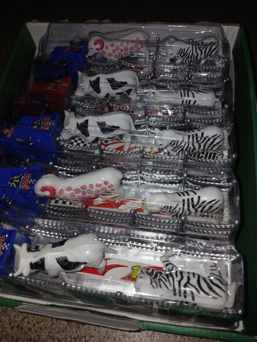 Продам! Новый.  Игрушки.  Триллер