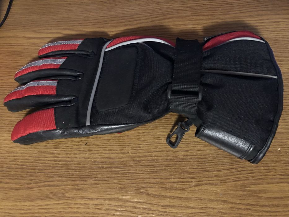 Manusi moto de iarna