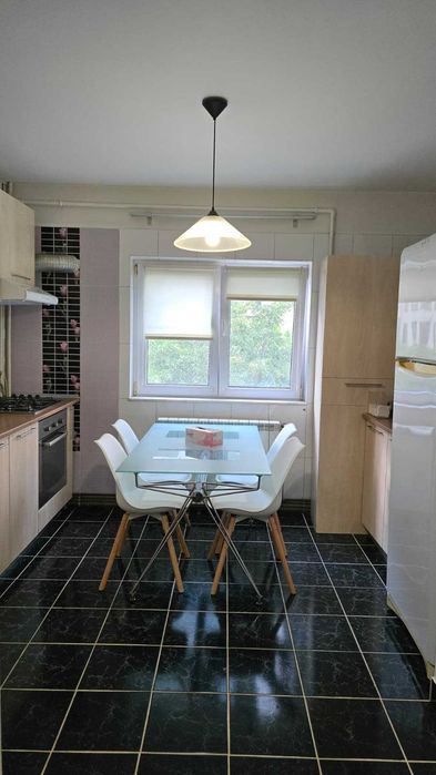 Inchiriez apartament 2 camere, zona Prosper (Bdul 13 Septembrie-Sebastian)