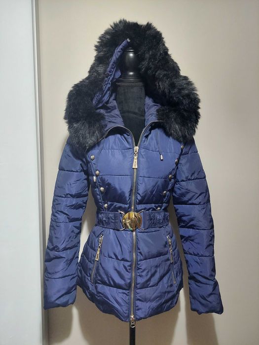 Geaca fabuloasa cu blanita cambrata