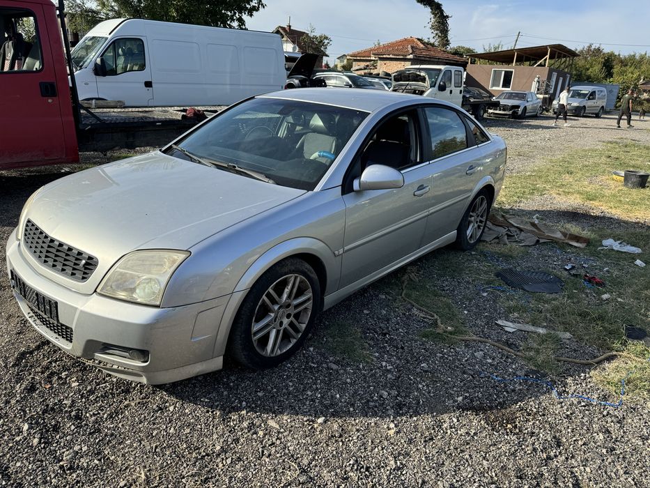 Опел велтра ц 2.2 бензин само на части