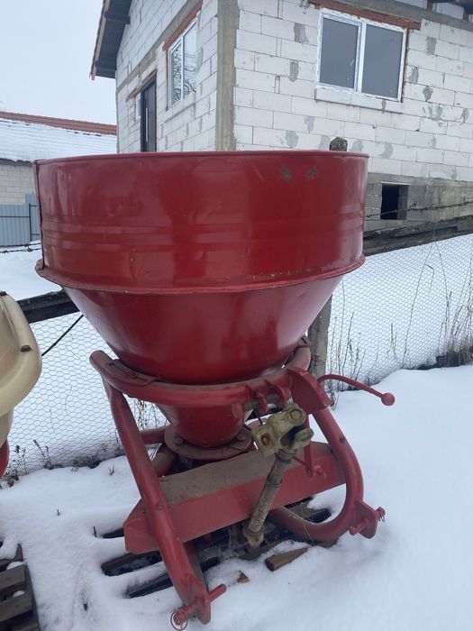 Vand Mig ingrasaminte Vicon si Romanesc