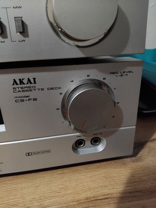 Linie Akai Vintage