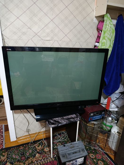 Продам жк тв хайсенс.