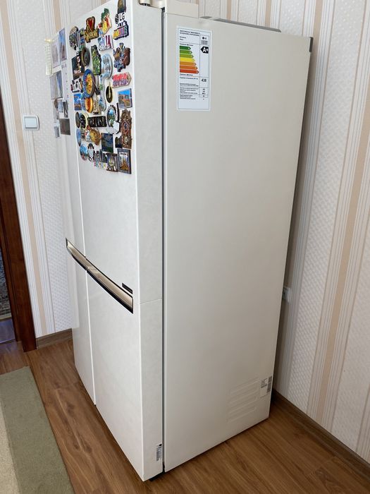 Холодильник lg двухдверная