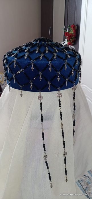 Тика, головной украшение.