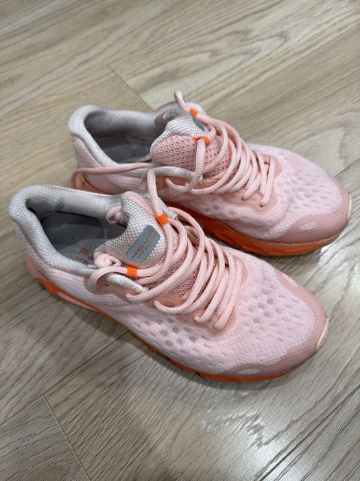 Кроссовки тренировочные Under urmour