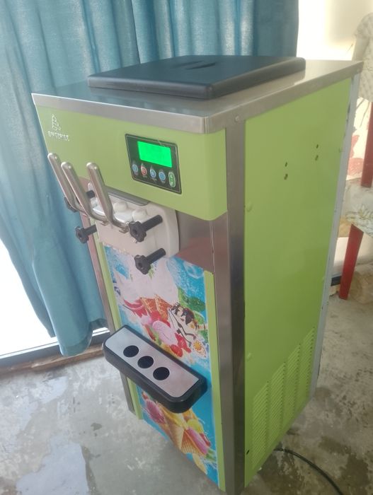 Мороженое аппарат фрезер