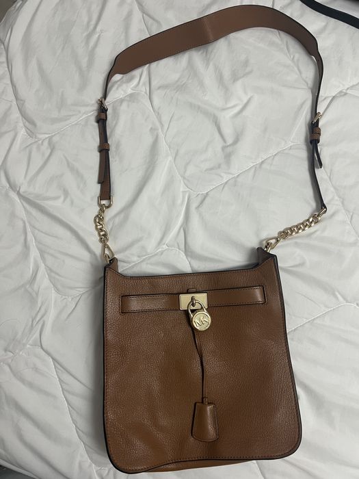 Michael Kors чанта за през рамото