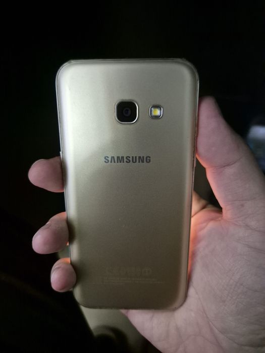 Samsung A3(2017)
