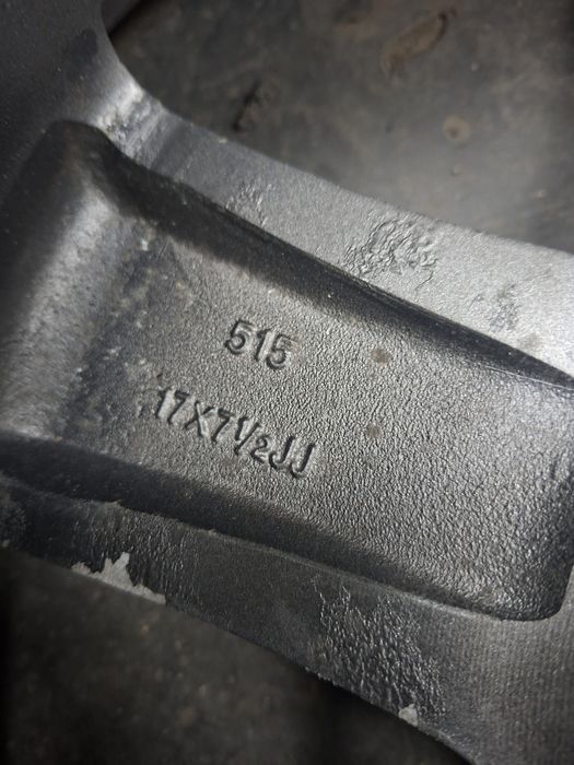 Продам резину с дисками.