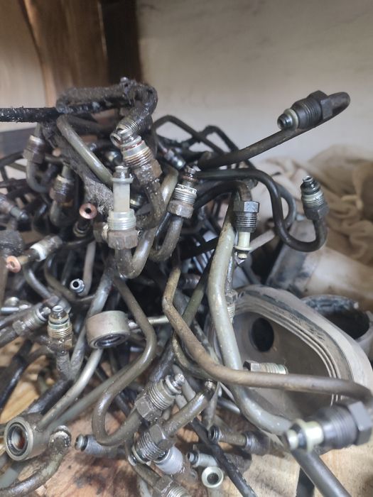 Трубки на рулевые рейки