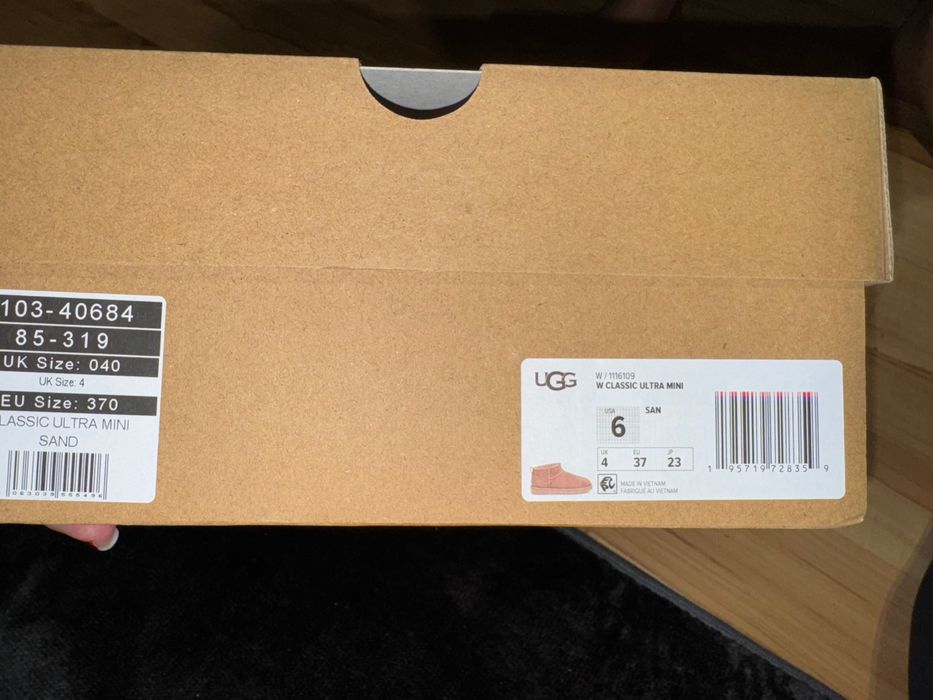 Ugg mini ultra ,37 рр