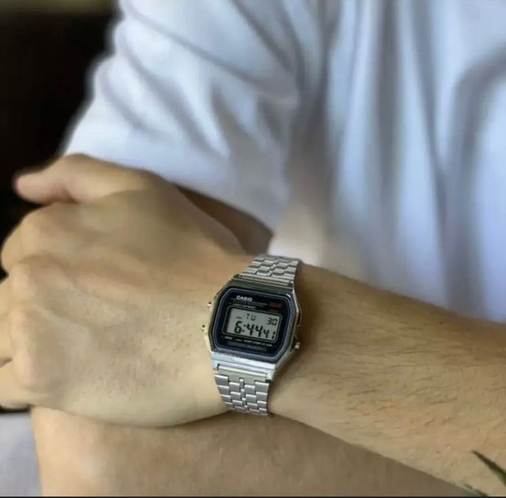 Часы casio retro a159