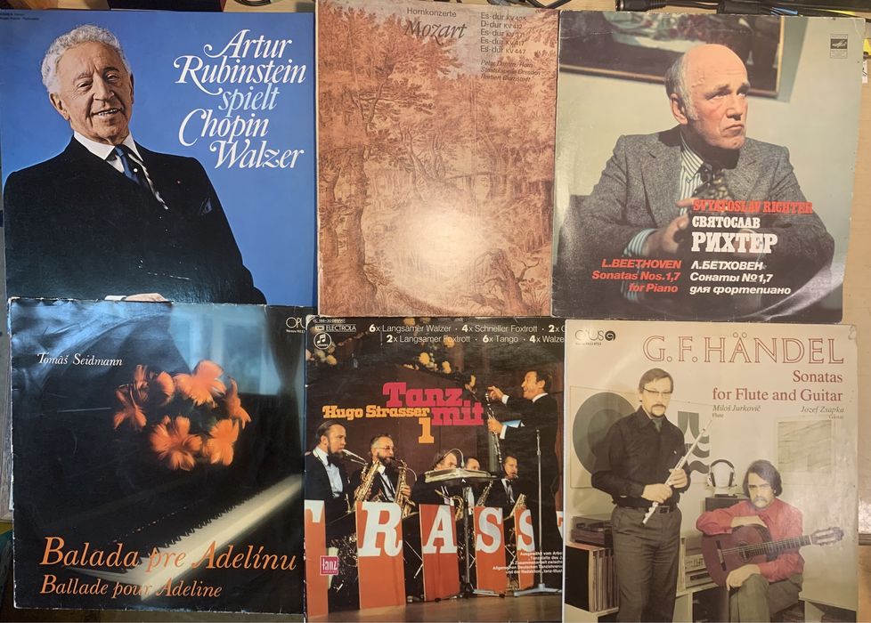 Celebritați, casete si viniluri, pentru colectionari