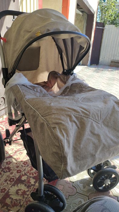 Продам коляску зима лето. Санки проданы