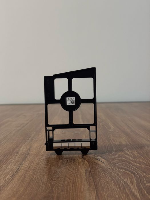 Оригинални Dell 2.5" SFF Сървърни Заглушки за HDD/SSD (Drive Blanks)