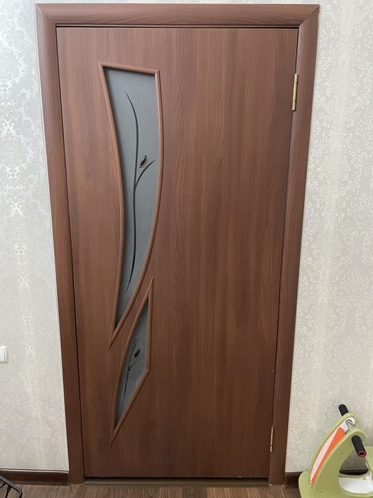 Двери межкомнатные 7шт