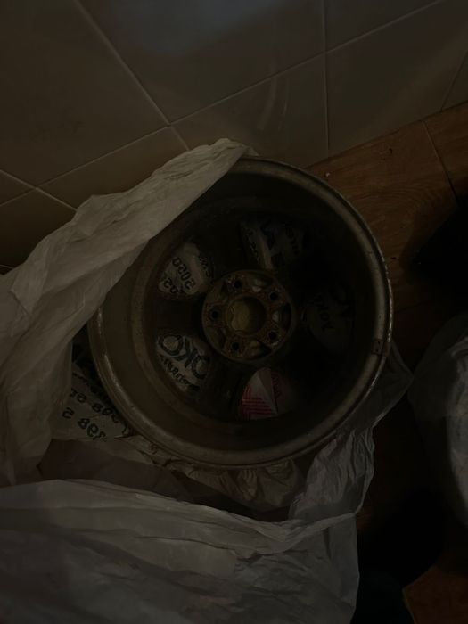 Продам диски r16 в хорошем состояние