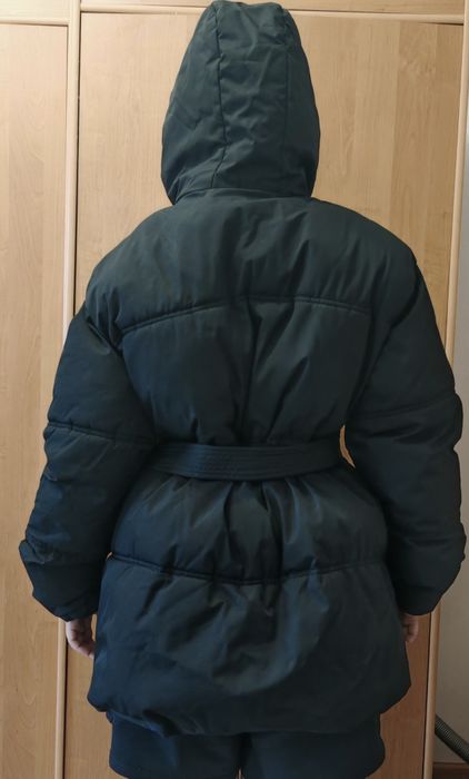 Продам куртку осень зима