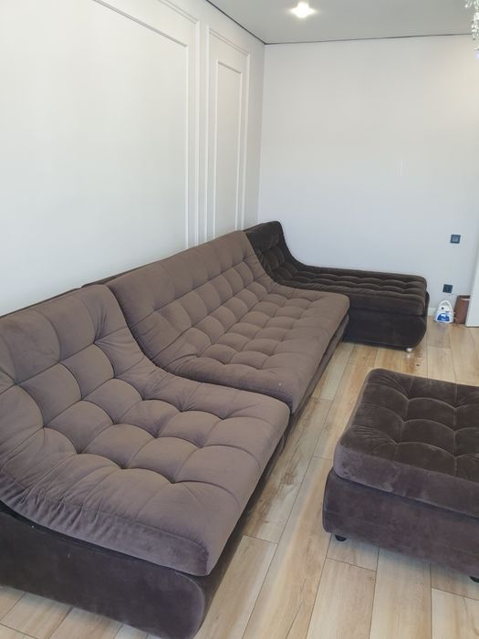 Продам диван  250 000 тыс б/у