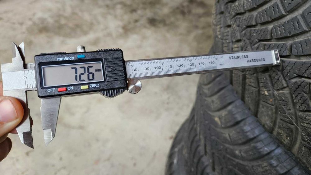 Anvelope ranforsate SUV Duster 215/65/R16 98H Anvelope M+S Iarnã DOT 2720
