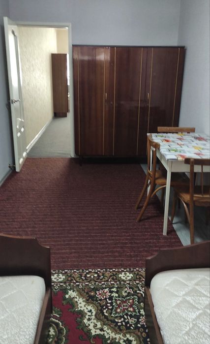 Чиланзар Фархадский 2х комнатная. Всем сдается!