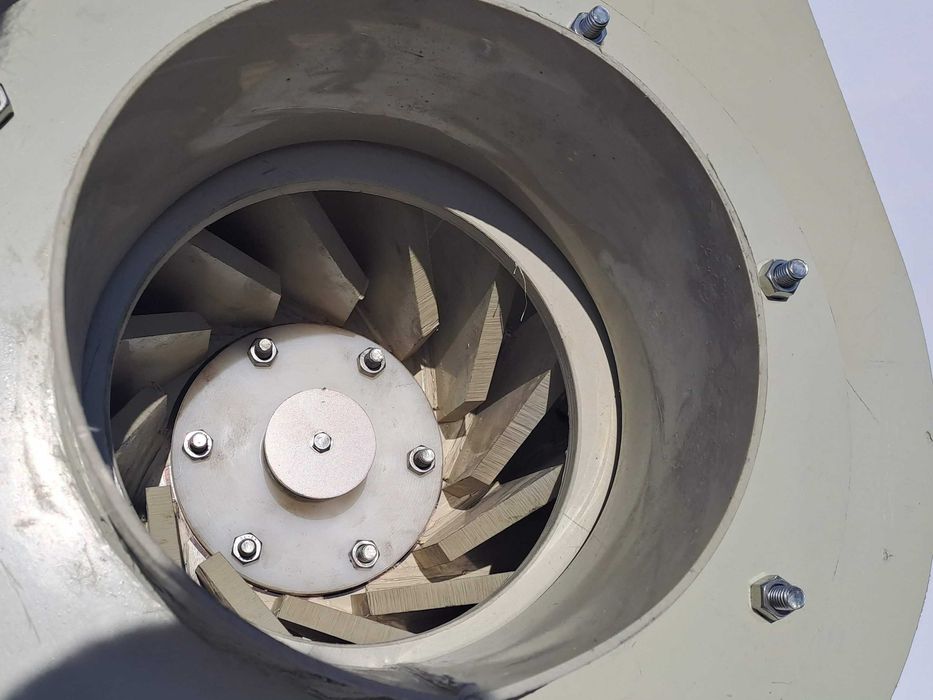 Киселиноустойчив вентилатор