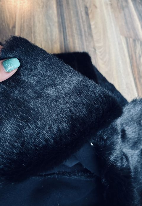 Jachetă de iarna cu 2 feti marimea Xs