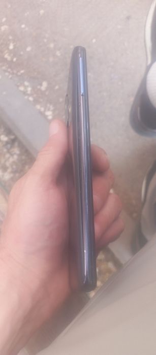 Продам смартфон Samsung galaxy A31