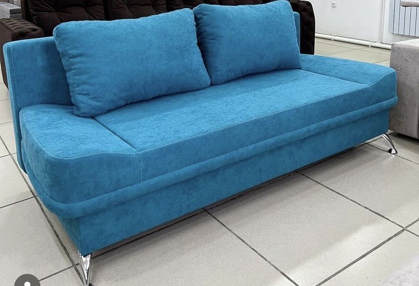 Продам тахту  б/у.