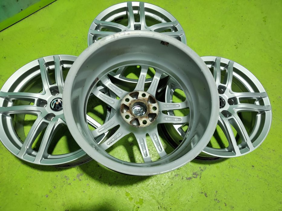 17 5x112 Vw Passat Touran Caddy Golf Skoda 5х112
