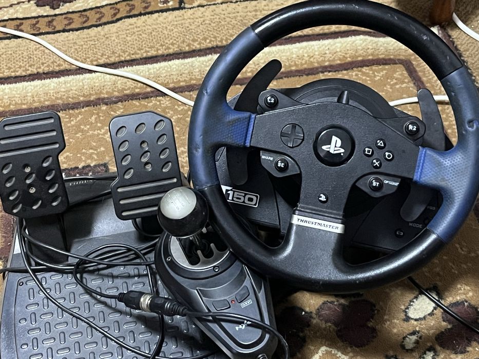 Продам/обменяю игровой руль Thrustmaster t150