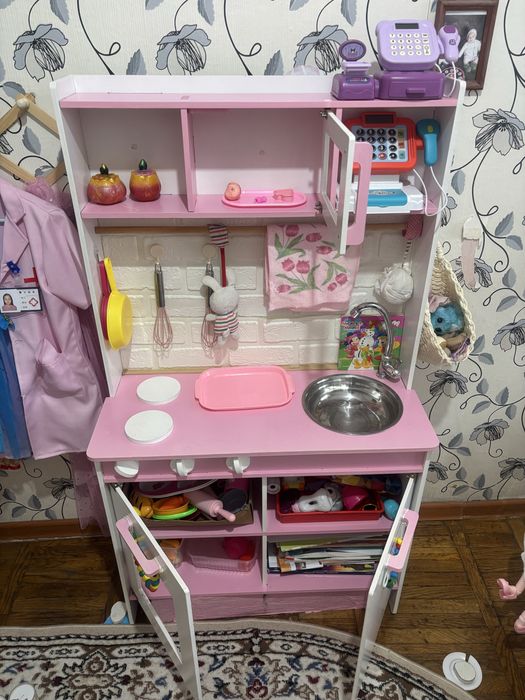 Продам детскую кухню