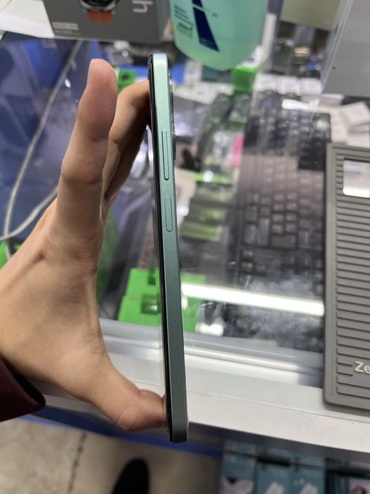 Телефон Xiaomi Redmi Note 12 6 ГБ/128 ГБ